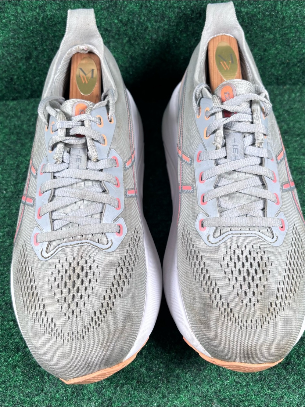 Asics Gel-Kayano 31 1012B671 Athletic Sneaker Women's 9.5 Gray Mesh Road Running - Picture 3 of 7